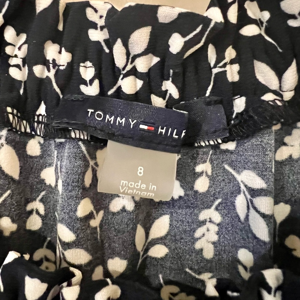 Tommy Hilfiger Navy Blue & White Floral Ruffle Sleeve Dress - Picture 2 of 2